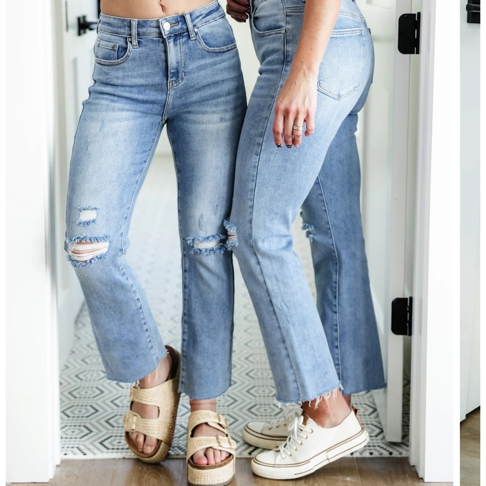 Women's Blue Jeans Flared Ankle by Risen
